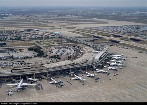 Kdfw Airport Airport Overview Dean Straw Jetphotos