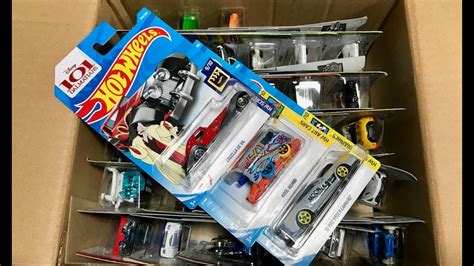 Lamley Unboxing Hot Wheels 2018 Q Case YouTube