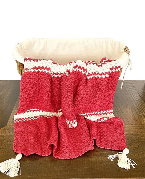 Candy Cane Baby Blanket Crochet Pattern