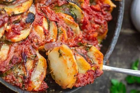 Is It Safe To Eat Cooked Vegetables Left Out Overnight? - Naznin's Kitchen