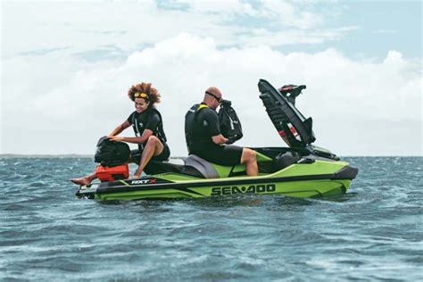 Sea-Doo RXT-X 300 Review: Top Speed, HP, Prices & More - jetdrift.com ...