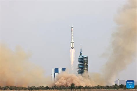 China Lanza Nave Espacial Tripulada Shenzhou 16 Para Realizar Tareas