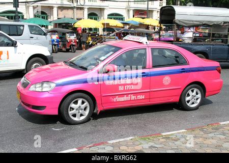 Pink Thai Taxi Cab Bangkok Thailand Stock Photo Alamy