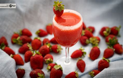 Receta Original De Daiquiri De Fresa Un C Ctel F Cil R Pido Y