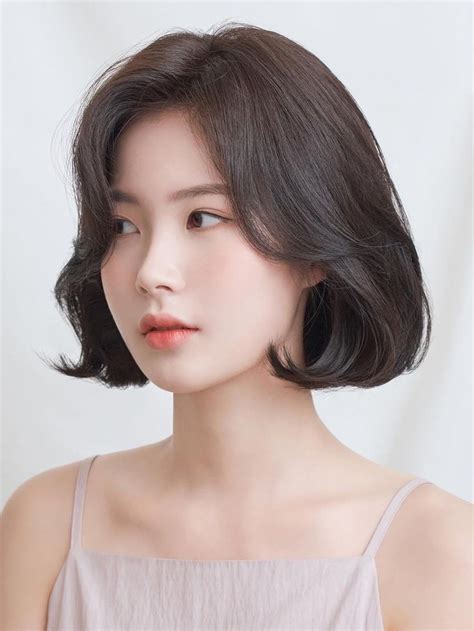 33 Cute Blunt Bob Haircuts For Women In 2019 Korean Short Hair Hot