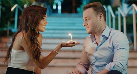 Постучись в мою дверь: Кто озвучил 19 героев сериала