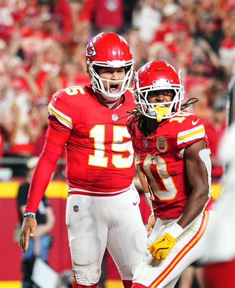 Kc Chiefs Qb Patrick Mahomes Did It All In Historic Opener Kansas City Star