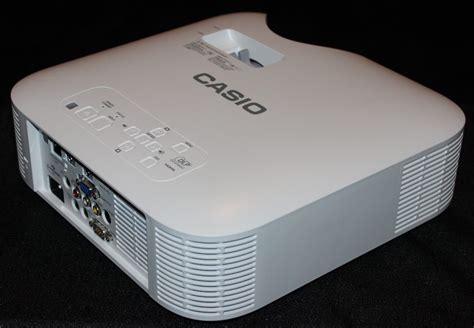 Casio XJ-F210WN Projector Review - Hardware Tour - Projector Reviews