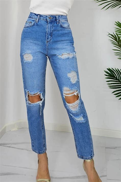 Jeans Dama - Blugi pentru femei - Colectia noua pe FashionForYou.ro