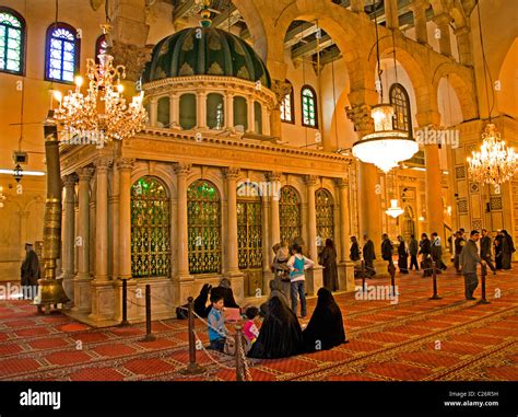 Umayyad Mosque Muslim Old City Damascus Syria Stock Photo Alamy