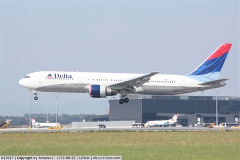 Aircraft N1501p 1990 Boeing 767 3p6 Cn 24983 Photo By Amadeus Photo