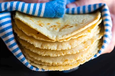 Easy Corn Tortillas Recipe