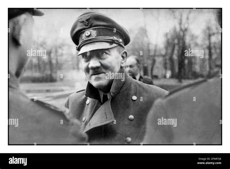 Adolf Hitler 1945 April 2 Weltkrieg Adolf Hitler Eines Der Letzten