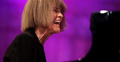 Morreu A Pianista E Compositora De Jazz Carla Bley Carla Bley Shotoe