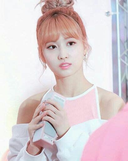 Momo Wiki Twice Amino