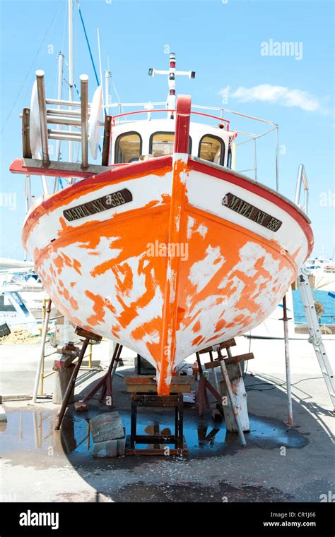 Old Wooden Fishing Boat Hi Res Stock Photography And Images Alamy