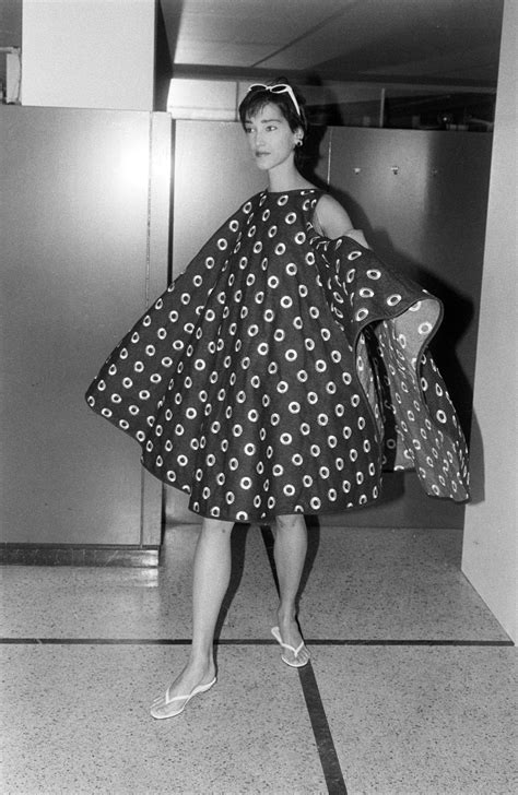 A Look Back in WWD's Archives at Isabel Toledo’s Fashion Moments [PHOTOS]