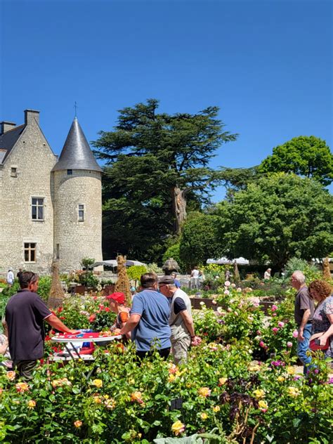 F Te Des Roses Au Ch Teau Du Rivau L Mer Indre Et