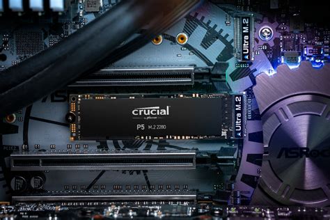 CRUCIAL SSD Crucial P5 250GB NVMe PCIe M.2 L 3400 MB/s E 1400 MB/s ...