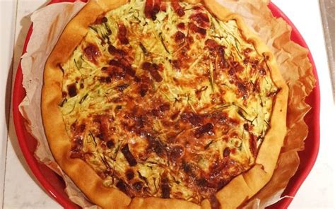 Recette Tarte courgettes lardons super facile pas chère et simple