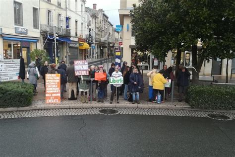 Gironde Covid 19 à Langon une trentaine d opposants au pass vaccinal