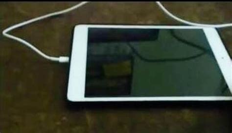 How to charge an ipad - B+C Guides