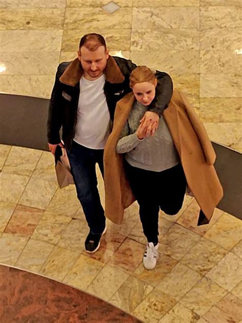 Andreea Marin I Iubitul Ei Adrian Ionu Br Ncoveanu S Au Relaxat La Mall