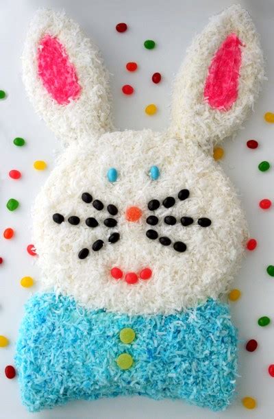 25 Wonderful DIY Easter Bunny Cakes