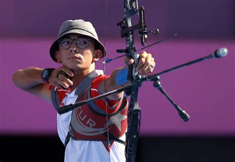 Turkey Wins 1st Ever Olympic Medal In Archery Gazoz Claims Gold