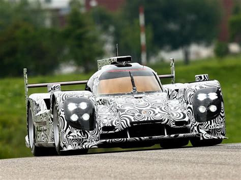 Porsche Revela Las Primeras Imagenes Del Prototipo Con El Que Competir