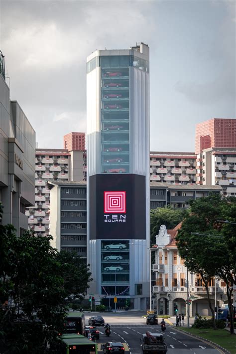 ten square landmark  good   short street archideas