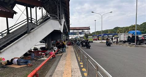 Penyeberangan Padangbai Lembar Tutup Sementara Akibat Cuaca Buruk