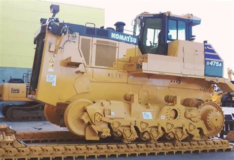 El Primer Bulldozer Grande Komatsu D475a 8 Llega A Estonia