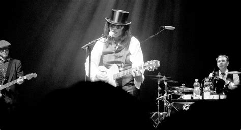 Sixto Rodriguez nie żyje Legendarny Sugar Man zmarł w wieku 81 lat