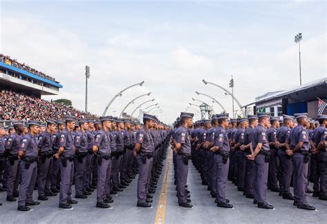 Governo de SP anuncia a contratação de 5 8 mil policiais militares e