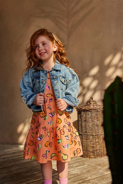 Acoola Kids Summer Lookbook :: Behance