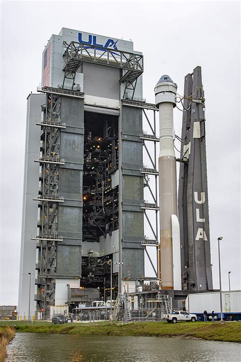 Atlas V Launches Starliner Oft 1 Photos