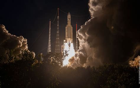 Wallpaper Launch Esa Rocket