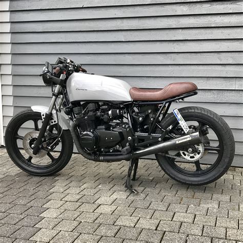 16 Gpz 600 R Cafe Racer