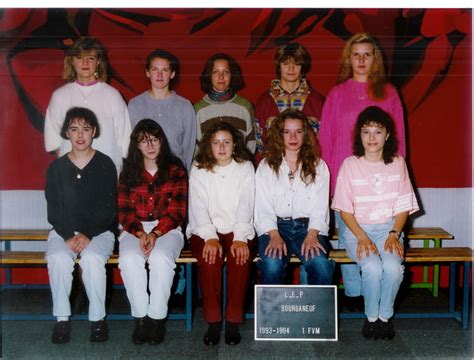 Photo de classe ére FVM de Lycée Professionnel Delphine Gay Copains d avant
