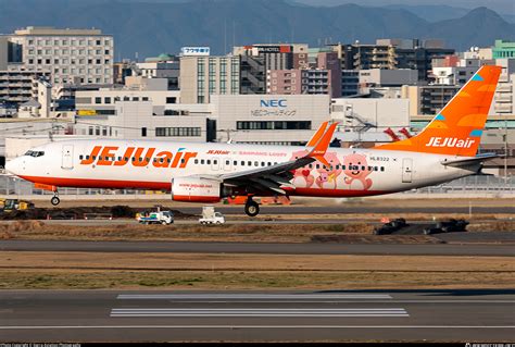 HL8322 Jeju Air Boeing 737 8K5 WL Photo By Sierra Aviation Photography