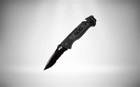 18 Best Pocket Knife Brands for Your Everyday Carry