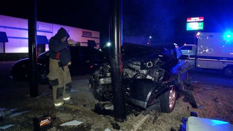 Tulsa Police Woman Leaves Bar Crashes Into Pole