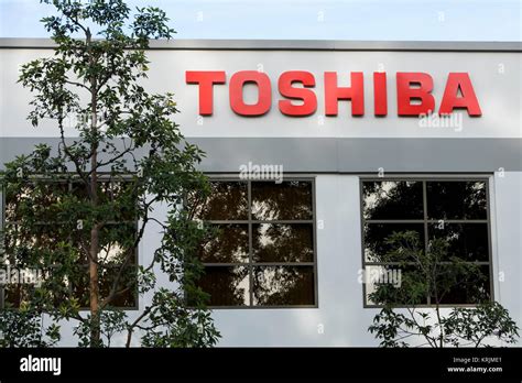 Toshiba Business Hi Res Stock Photography And Images Alamy