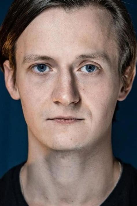 Алексей Романов: талантливый режиссер, чьи фильмы трогают до глубины ...