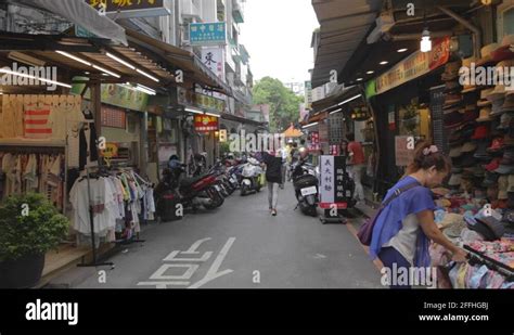 Taipei culture Stock Videos & Footage - HD and 4K Video Clips - Alamy