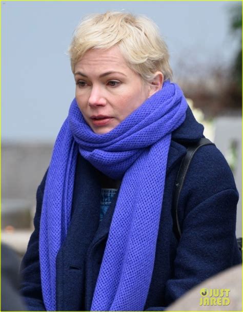 Michelle Williams And Jenny Slate Begin Filming Dying For Sex In Nyc Photo 5020932 Jenny