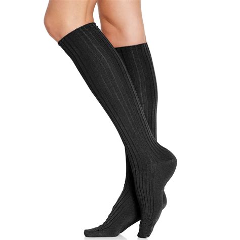 Hue Socks Luster Rib Knee Sock In Black Lyst