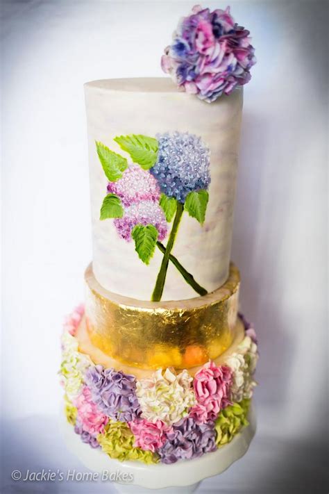 Hydrangea Cake Decorated Cake By Jackieshomebakes Cakesdecor