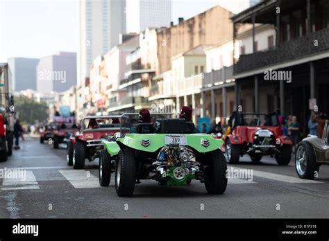 New Orleans Louisiana Usa November 24 2018 The Bayou Classic Parade West Side Shrine Club